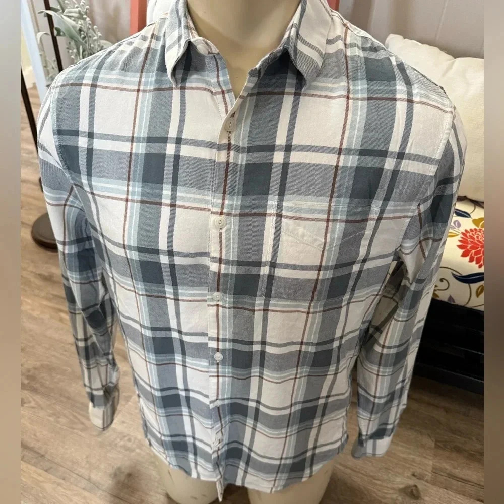 Vince • Manchester Plaid Shirt - Picture 3 of 8